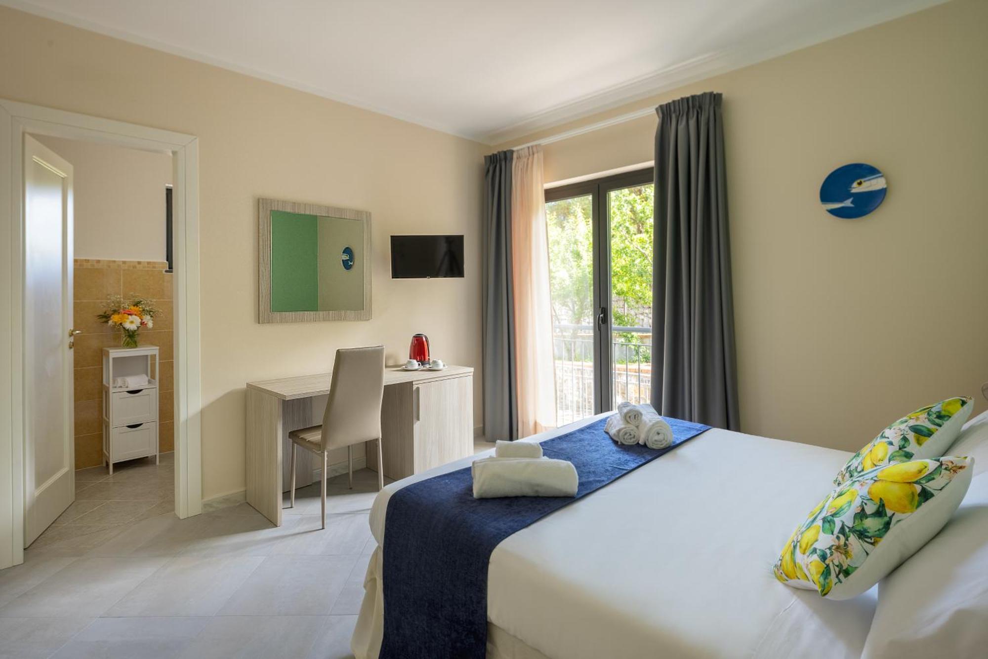 Scario Club Hotell San Giovanni a Piro Exteriör bild